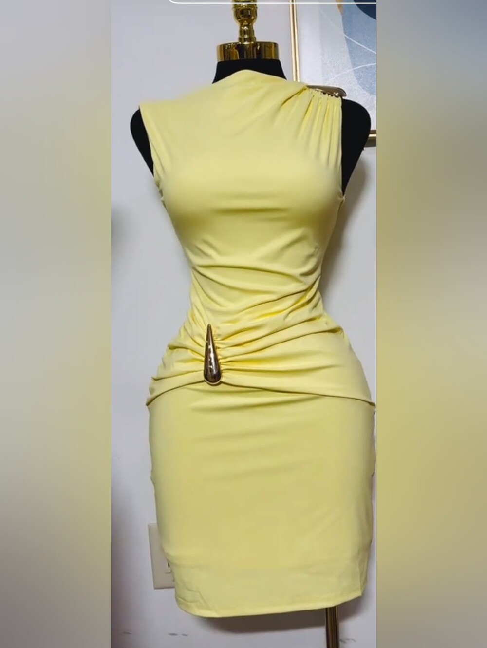 Elegant Sleeveless  Ruched Bodycon Dress